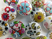 Load image into Gallery viewer, 24 Bright floral print buttons 15mm White back 2 holes