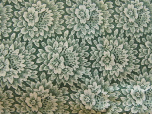 Green floral print Fat quarter quilting patchwork fabric- 100% cotton