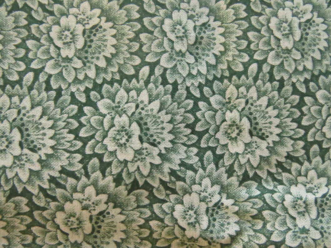 Green floral print Fat quarter quilting patchwork fabric- 100% cotton