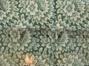 Green floral print Fat quarter quilting patchwork fabric- 100% cotton