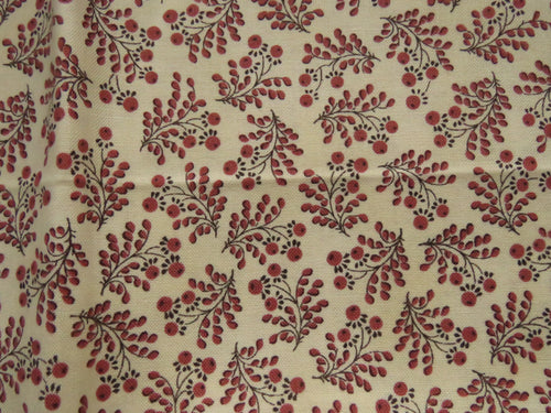 1/8th yard Approx. 56cm x 23cm Pinkish berry sprigs on cream cotton