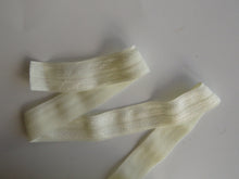 Load image into Gallery viewer, 5m Antique cream fold over elastic 15mm wide foldover