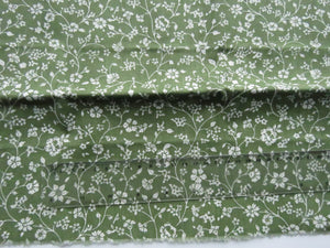 26cm long x 114cm wide green floral "Cheryl" print 100% cotton