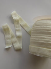 Load image into Gallery viewer, 5m Antique cream fold over elastic 15mm wide foldover