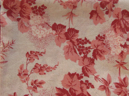 Salmon pink floral print Fat quarter quilting patchwork fabric- 100% cotton