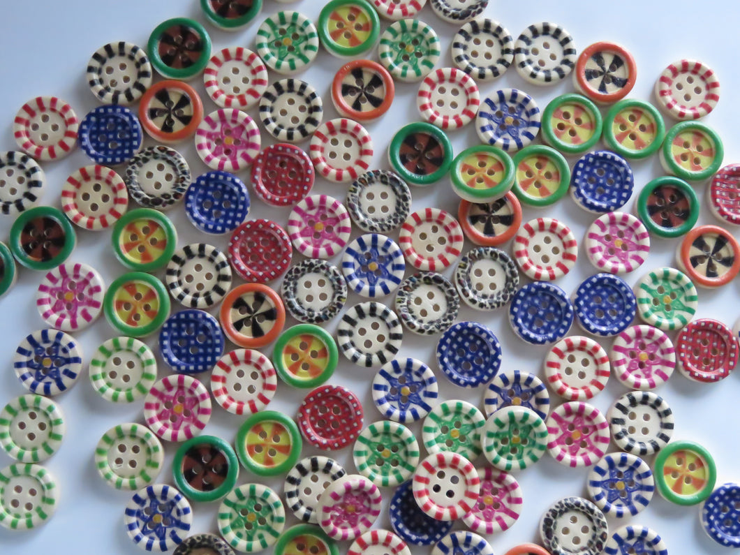25 Variegated Mixed colours on border 15mm buttons with 4 holes