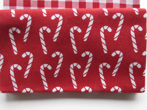 Christmas Joy Bundle of 5 Fat Quarters. Mixed prints- 100% cotton. 50 x 52cm per piece