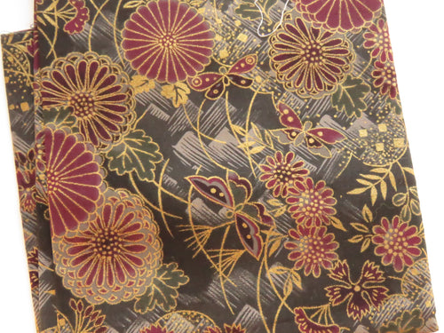 Maroon floral with gold outline. Fat quarter quilting patchwork fabric 100% cotton