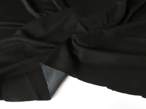 25cm Shuttle Black with Grey Honeycomb backing 58% merino 48% polyester 215g