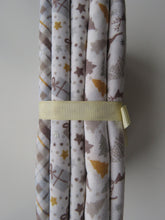 Load image into Gallery viewer, Fairytale Fabric Bundle of 5 Fat Quarters. Mixed prints- 100% cotton. 50 x 52cm per piece