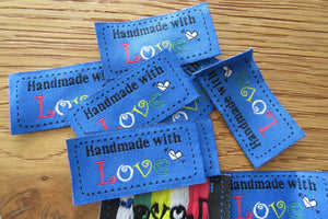 50 Blue Handmade with Love 4.5 x 2.5cm Labels