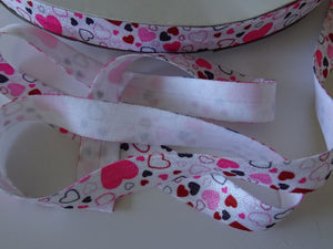 5 yards ( approx 4.5m) Pink Hearts FOE 15mm FoldOver Elastic