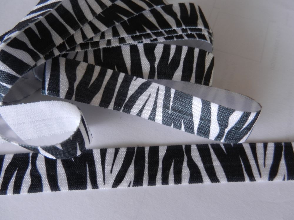 1m  Black White Zebra Stripe Fold Over Elastic FOE Foldover 15mm
