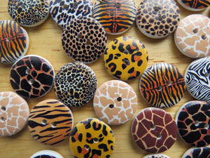 10 Mixed Print Zebra Tiger Leopard Giraffe Buttons 20mm
