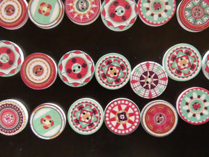 52 Mixed Print Green and Pink 25mm retro mosaic print buttons