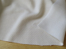Load image into Gallery viewer, 1m Snowdonia Cream 56% merino 44% polypropylene 225g fabric-precut 1m
