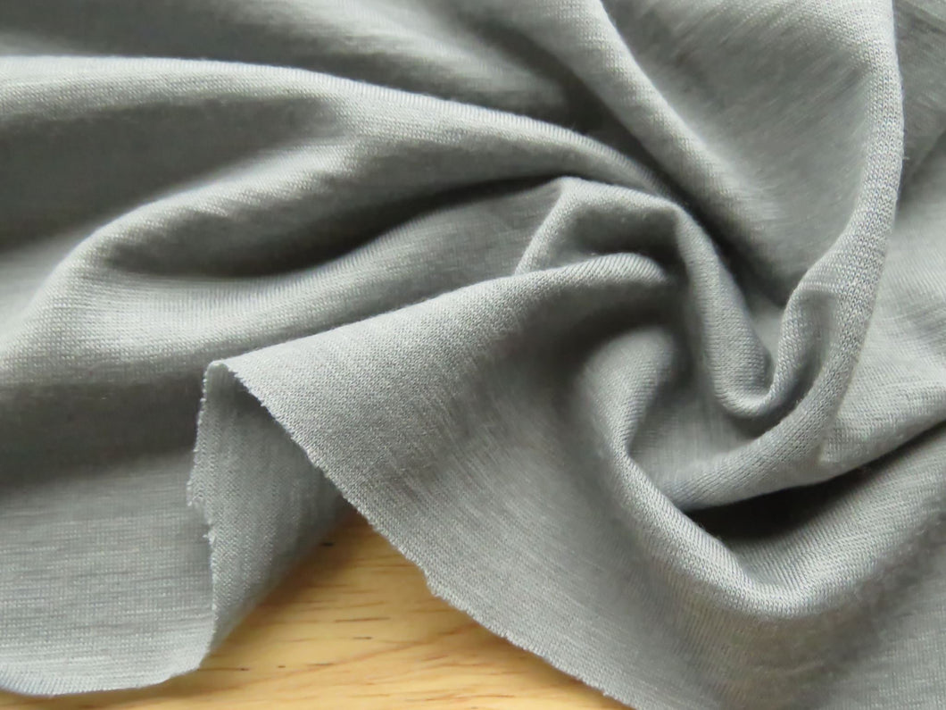 1m Ramsden Pale grey 150g 100% merino wool jersey knit- precut as last  metre