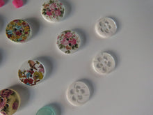 Load image into Gallery viewer, 18 Mixed Set Random Buttons- see photos with ruler for sizes. Buttons as shown