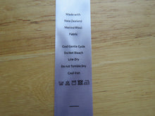 Load image into Gallery viewer, 10, 20 or 50 White Satin washing instructions/ Made with New Zealand Merino wool labels