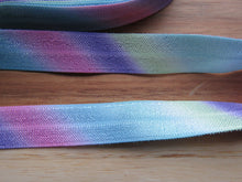 Load image into Gallery viewer, 2.5m Diagonal Pastel Rainbow Print fold over elastic 15mm foldover foe.