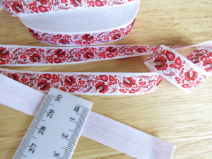 1m Printed Fold over elastic 15mm- red floral