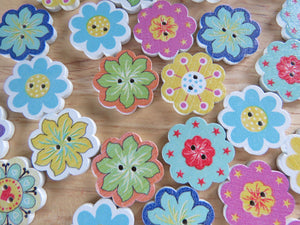 12 Mixed Print Flower Shape buttons 20mm