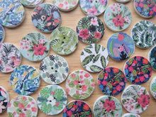Load image into Gallery viewer, 10 Tropical Leaves and Flower Prints 25mm Buttons-random mixed set