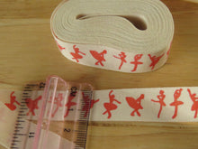 Load image into Gallery viewer, 5 yards/ 4.6m Red ballet dancers printed on Cream 100% cotton tape