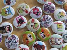 Load image into Gallery viewer, 25 Owl print 15mm buttons- single and double owl print white back