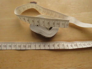 5 yards/ 4.6m Tape measure 1 to 20 cm printed on Cream 100% cotton tape