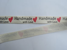 Load image into Gallery viewer, 1m Cotton Tape Handmade with Love and  Red Heart  Labels. 50 x 15mm