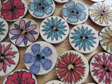 Load image into Gallery viewer, 10 Mixed Print large Single flower Buttons 25mm diameter Brown back