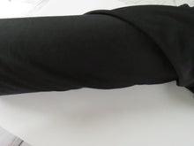 Load image into Gallery viewer, 1m Cougar Black 44% merino 50% polyester 6% nylon 145g Jersey knit
