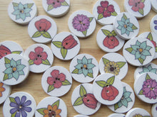 Load image into Gallery viewer, 25 Large Single Flower with leaves print with white background 25mm buttons