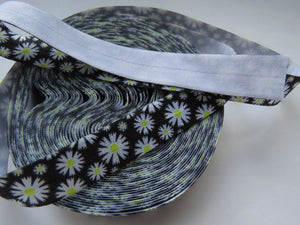 1m White Daisy on black 15mm wide fold over elastic
