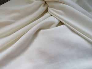 1m Snowdonia Cream 56% merino 44% polypropylene 225g fabric-precut 1m