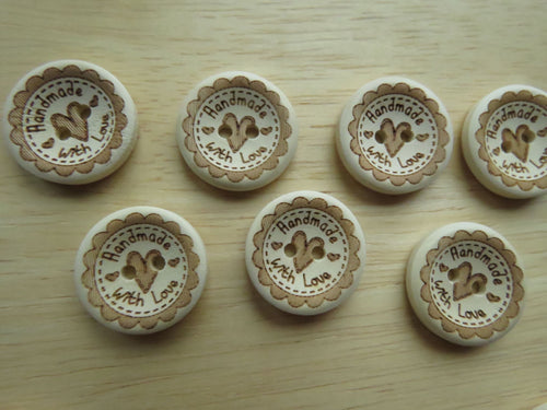 10 Frilled edge border Heart in Centre with Handmade with love 20mm buttons