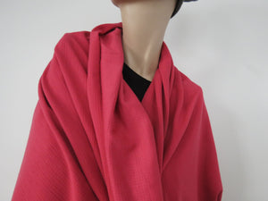 2m Aloha Pinky Red 75% merino 25% polyester 230g Textured Knit