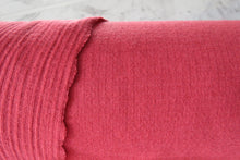 Load image into Gallery viewer, 2m Aloha Pinky Red 75% merino 25% polyester 230g Textured Knit