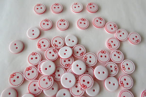 10 Red Bow on White Buttons 10mm- last lot
