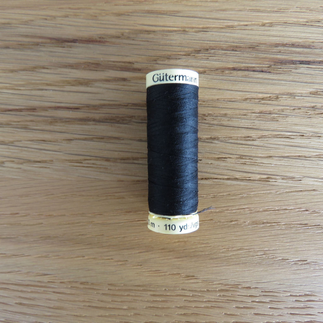 Gutermann 100% Polyester Thread- Black Col 000- 100m reel