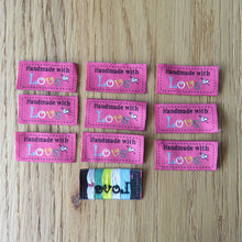 Load image into Gallery viewer, 10 Dark Pink Handmade with Love 4.5 x 2.5cm